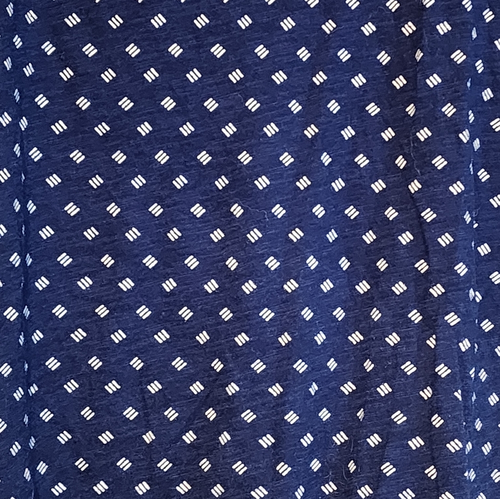 Button up shirt - Picture 3 of 4